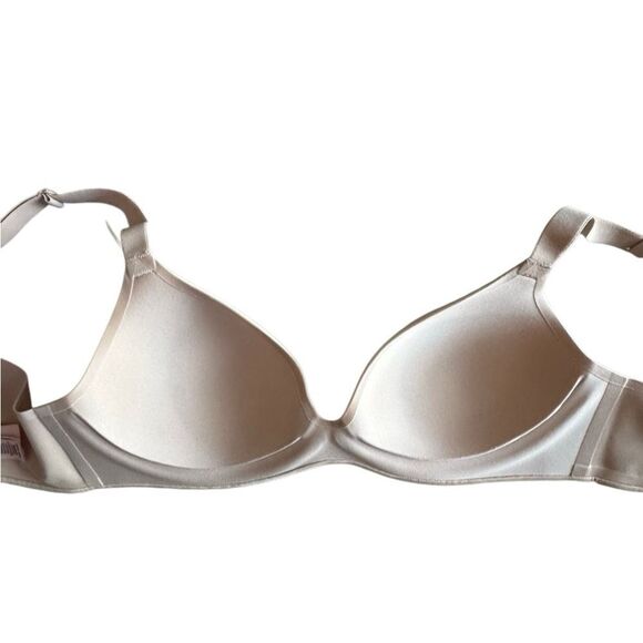 Victoria's Secret Women's Lined Semi Demi Bra in Nude Size 32B - Picture 5 of 8